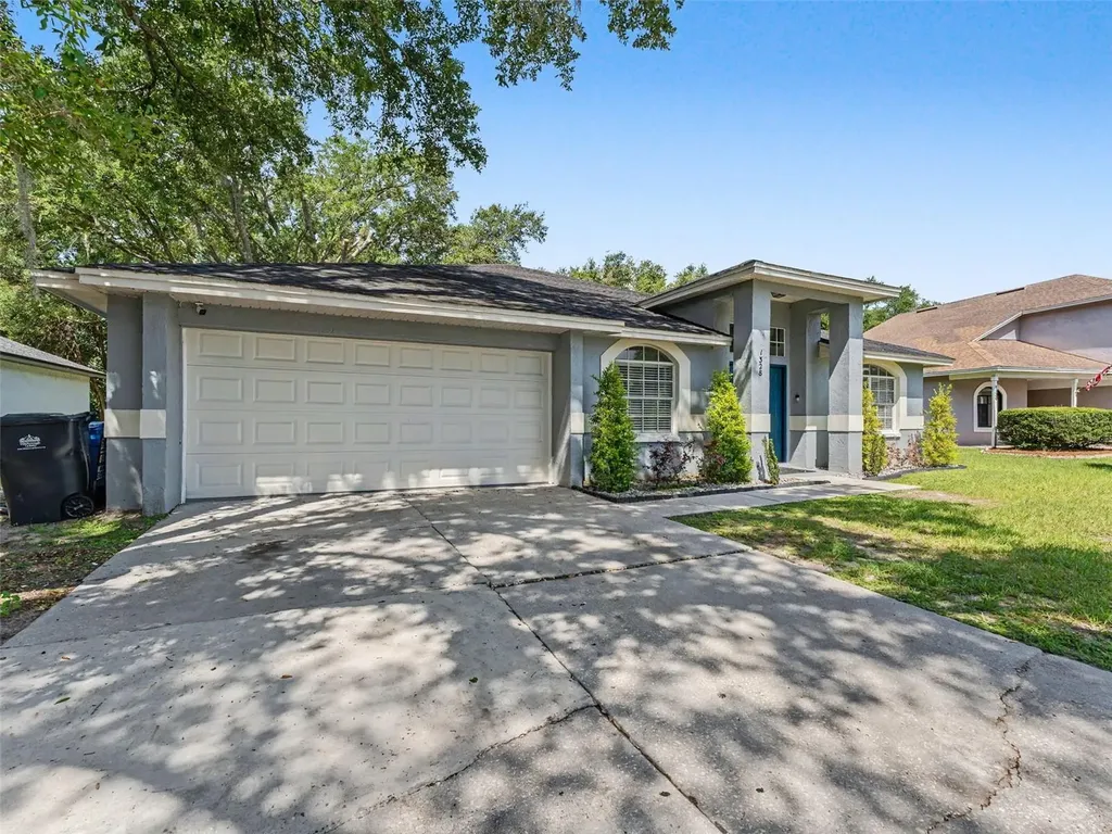 1328 Gangplank Drive Valrico FL 33594