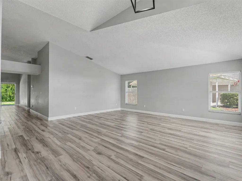 1328 Gangplank Drive Valrico FL 33594