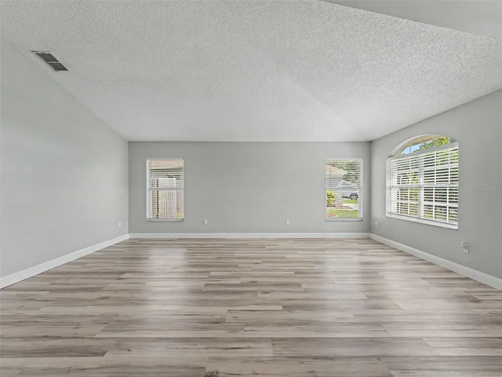 1328 Gangplank Drive Valrico FL 33594