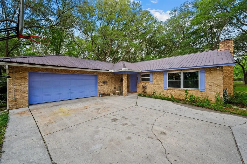 16422 NE 10th Street Gainesville FL 32609