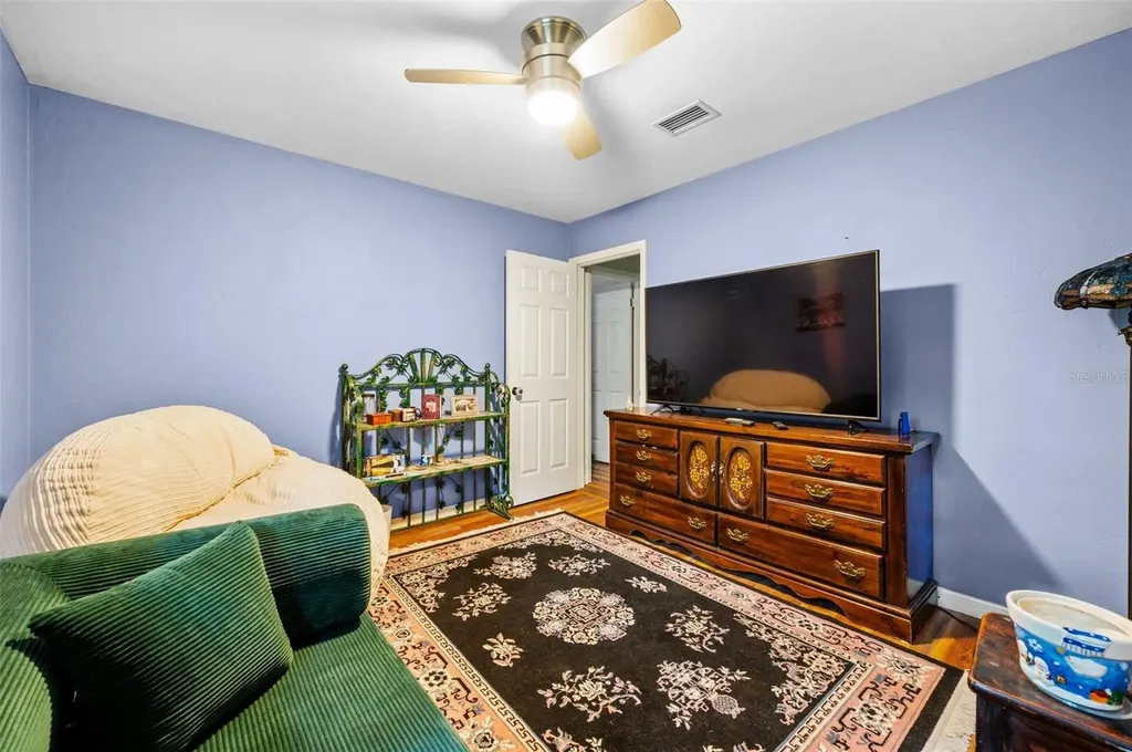 16422 NE 10th Street Gainesville FL 32609