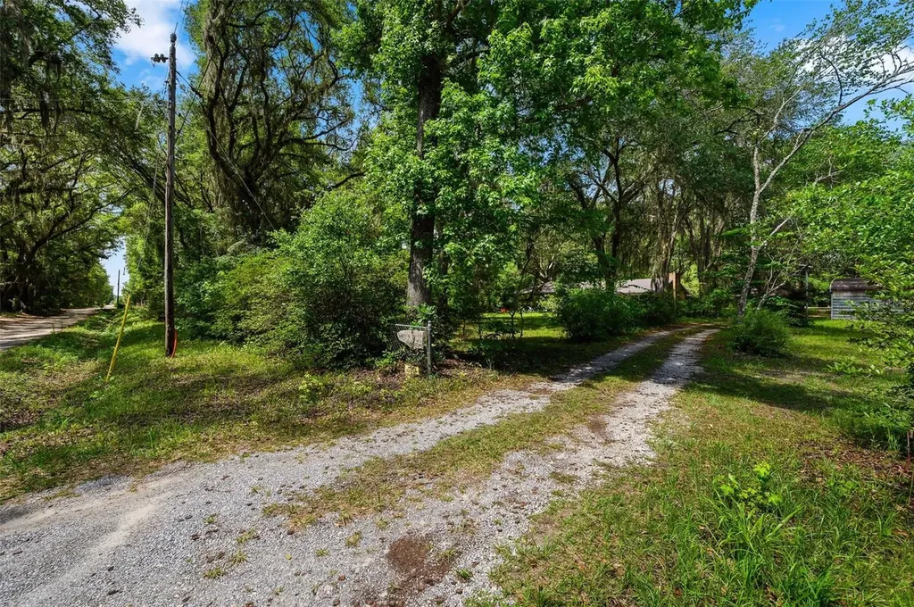 16422 NE 10th Street Gainesville FL 32609