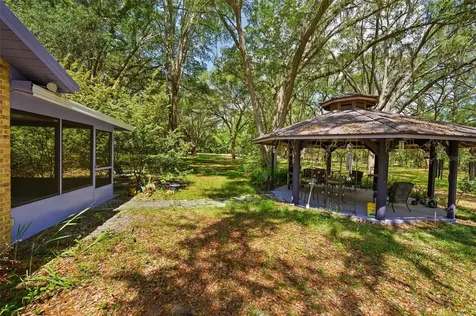 16422 NE 10th Street Gainesville FL 32609