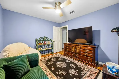 16422 NE 10th Street Gainesville FL 32609