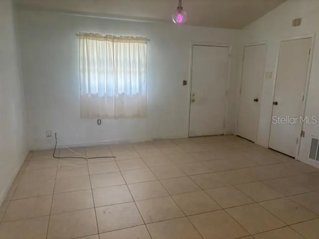 1881 Urbana Avenue Deltona FL 32725