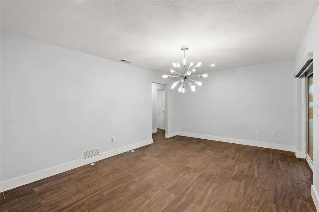 3405 S Lockwood Ridge Road Sarasota FL 34239