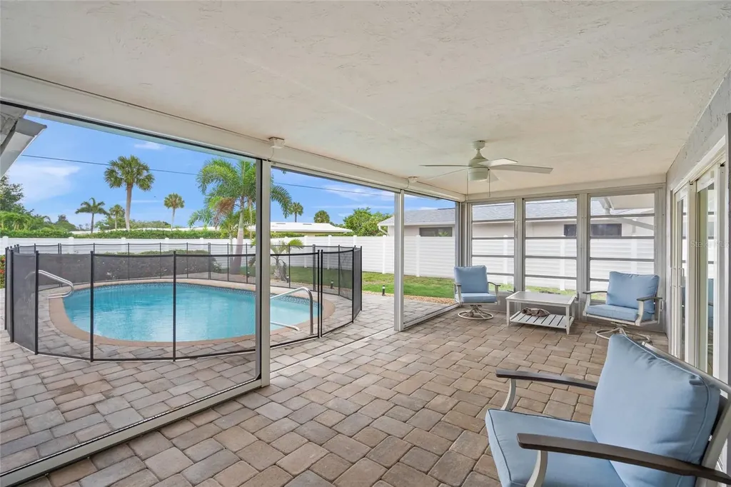 3405 S Lockwood Ridge Road Sarasota FL 34239