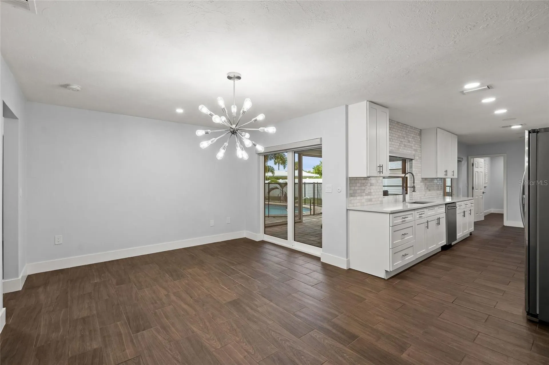 3405 S Lockwood Ridge Road Sarasota FL 34239