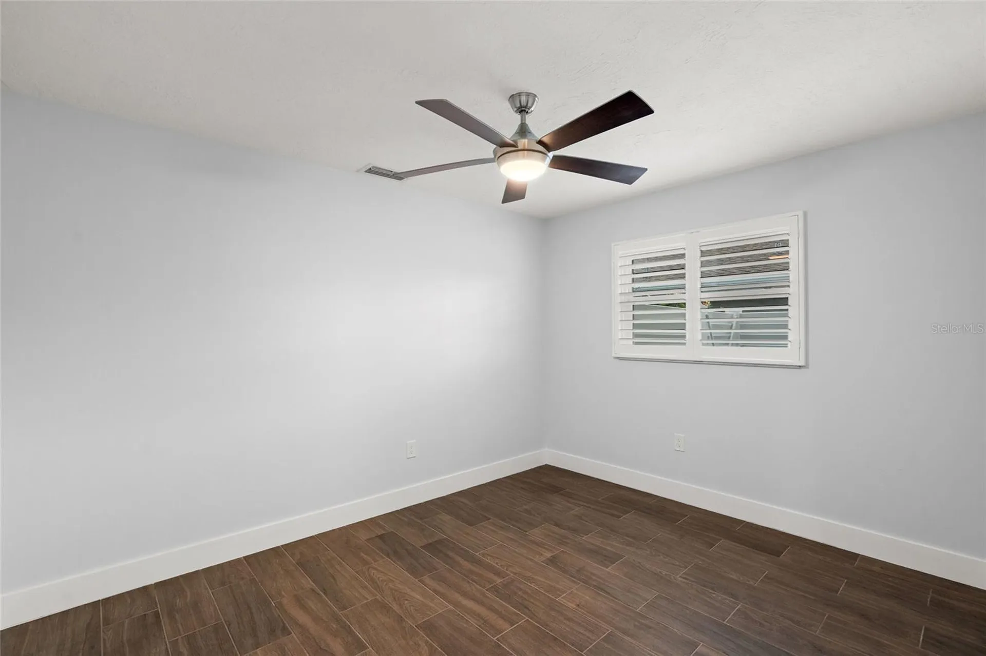3405 S Lockwood Ridge Road Sarasota FL 34239