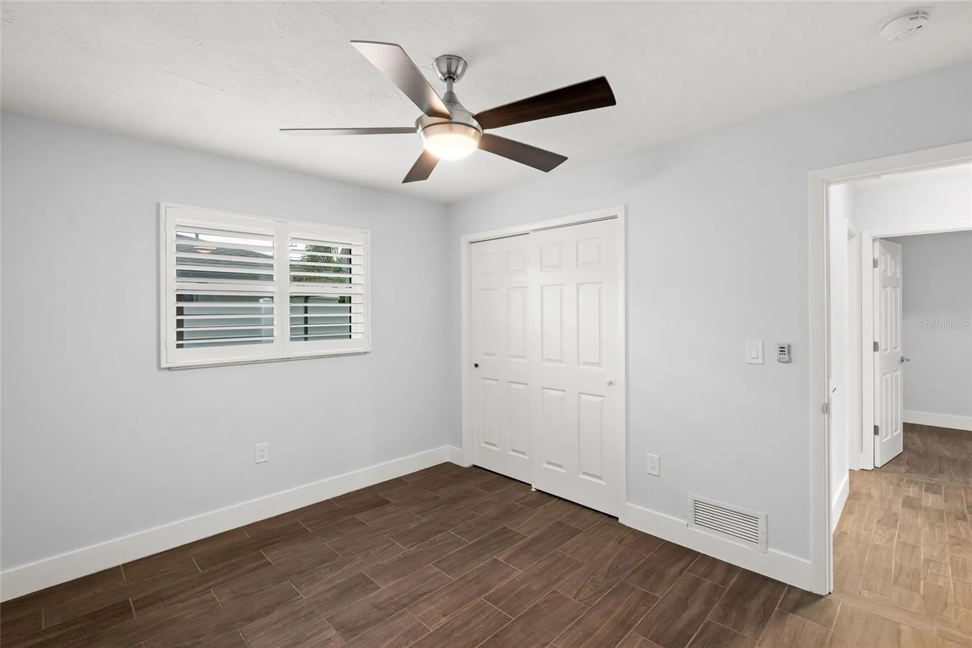 3405 S Lockwood Ridge Road Sarasota FL 34239