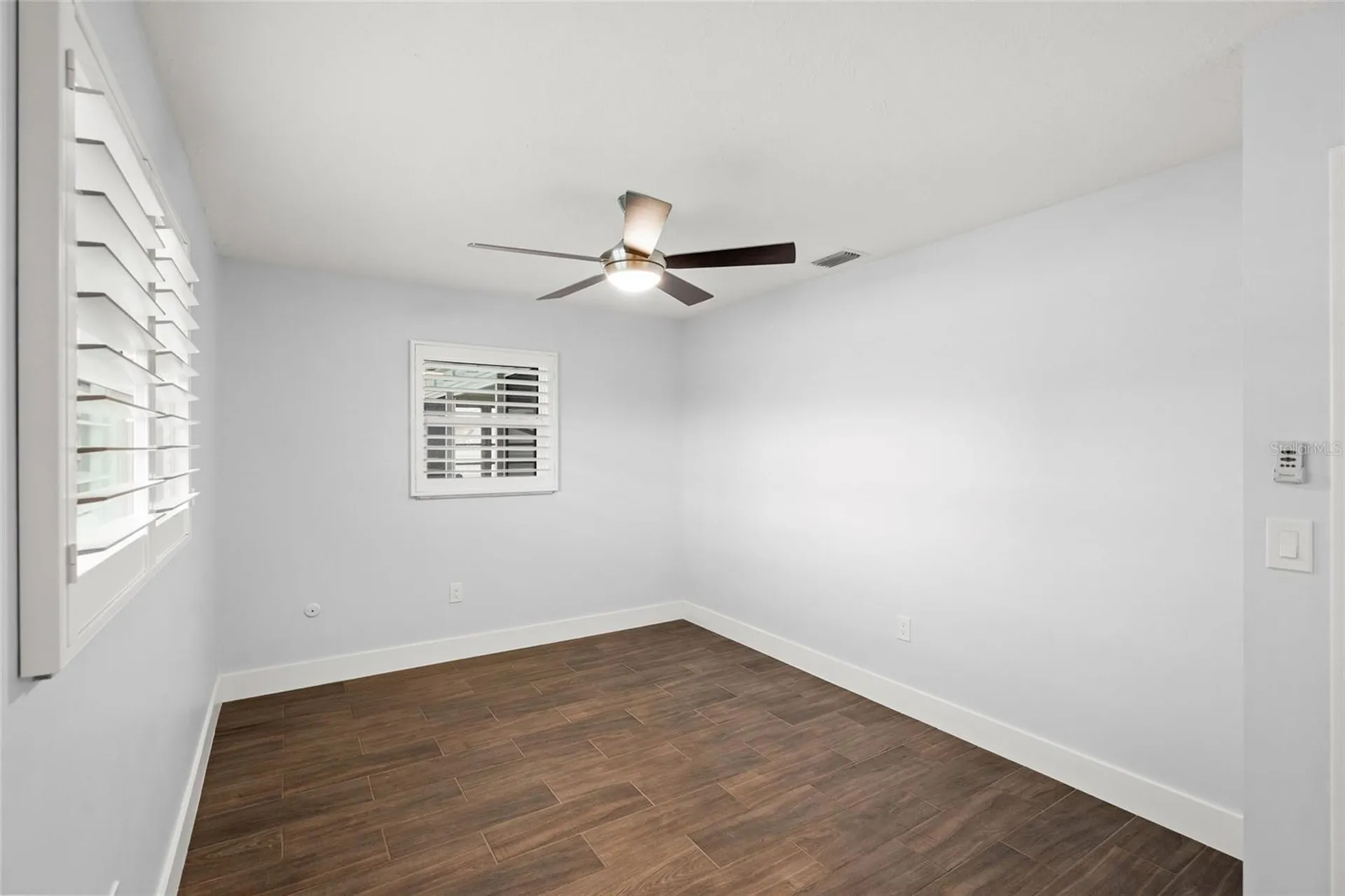 3405 S Lockwood Ridge Road Sarasota FL 34239