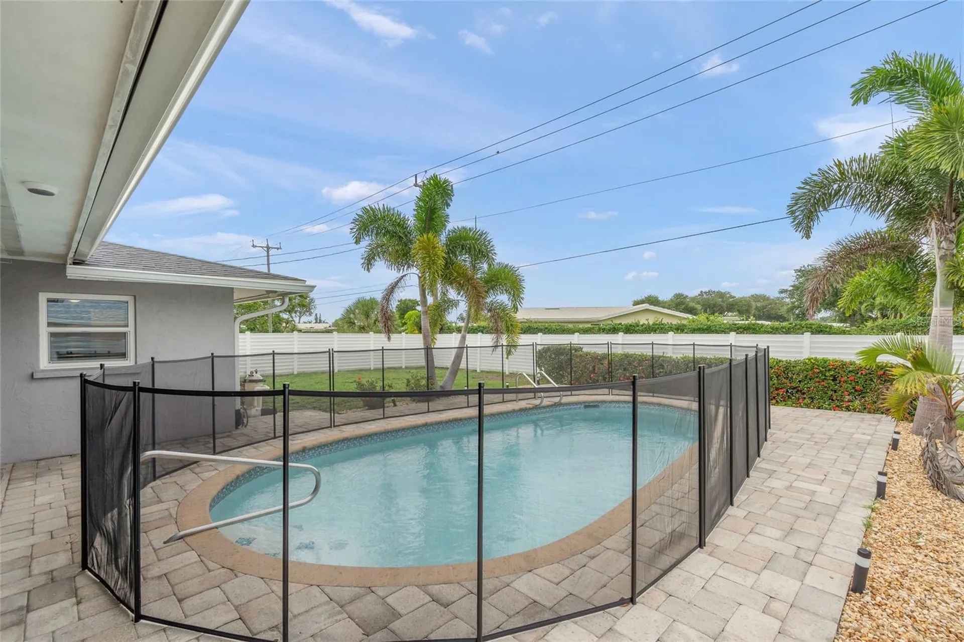 3405 S Lockwood Ridge Road Sarasota FL 34239