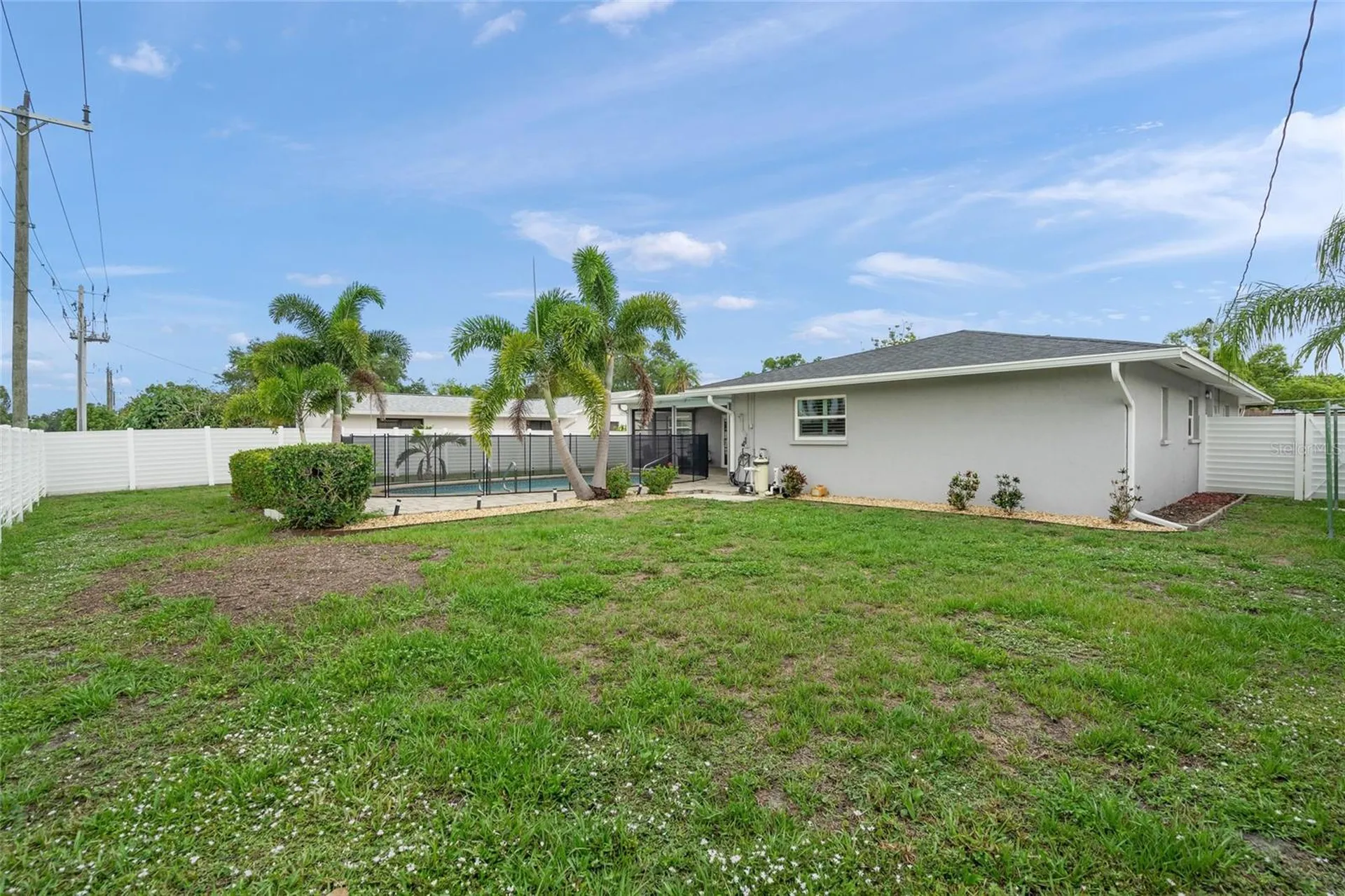 3405 S Lockwood Ridge Road Sarasota FL 34239