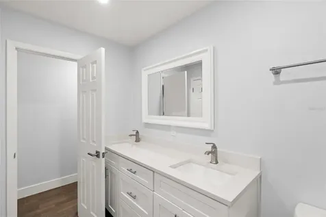3405 S Lockwood Ridge Road Sarasota FL 34239