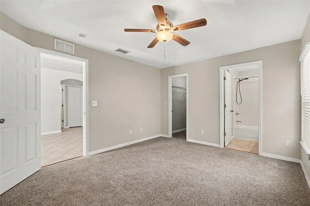 1915 E Mcberry Street Tampa FL 33610