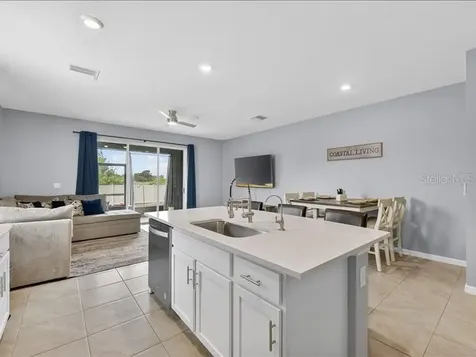 416 Mangrove Shade Circle Apollo Beach FL 33572