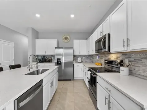 416 Mangrove Shade Circle Apollo Beach FL 33572