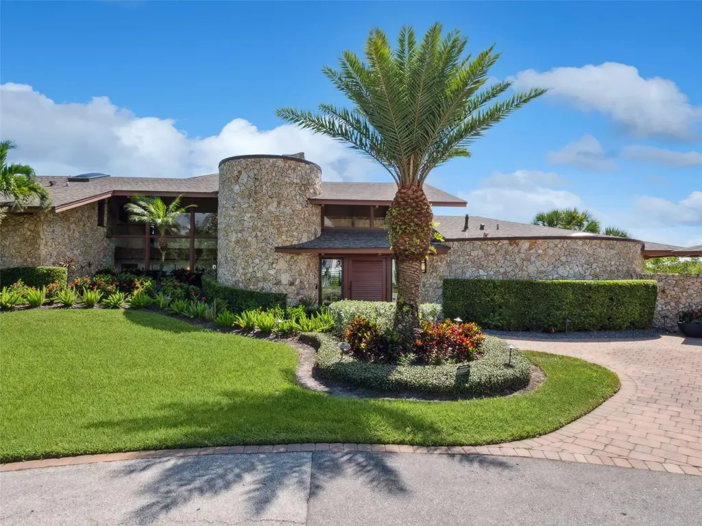 107 Donlon Drive New Smyrna Beach FL 32168