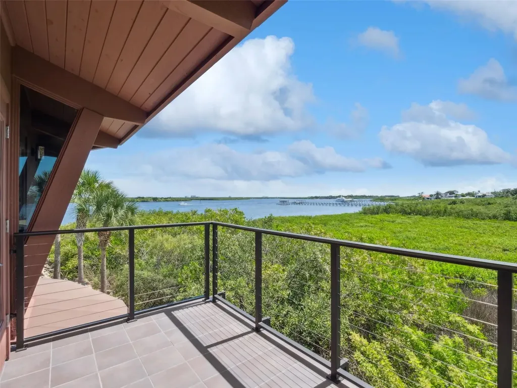 107 Donlon Drive New Smyrna Beach FL 32168