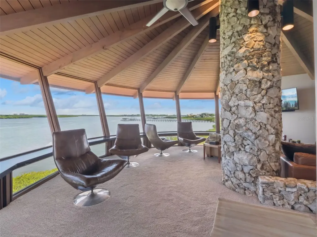107 Donlon Drive New Smyrna Beach FL 32168