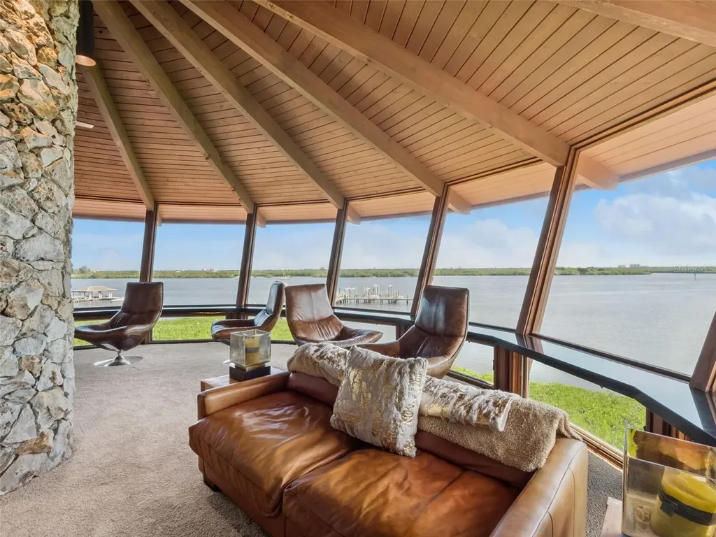 107 Donlon Drive New Smyrna Beach FL 32168