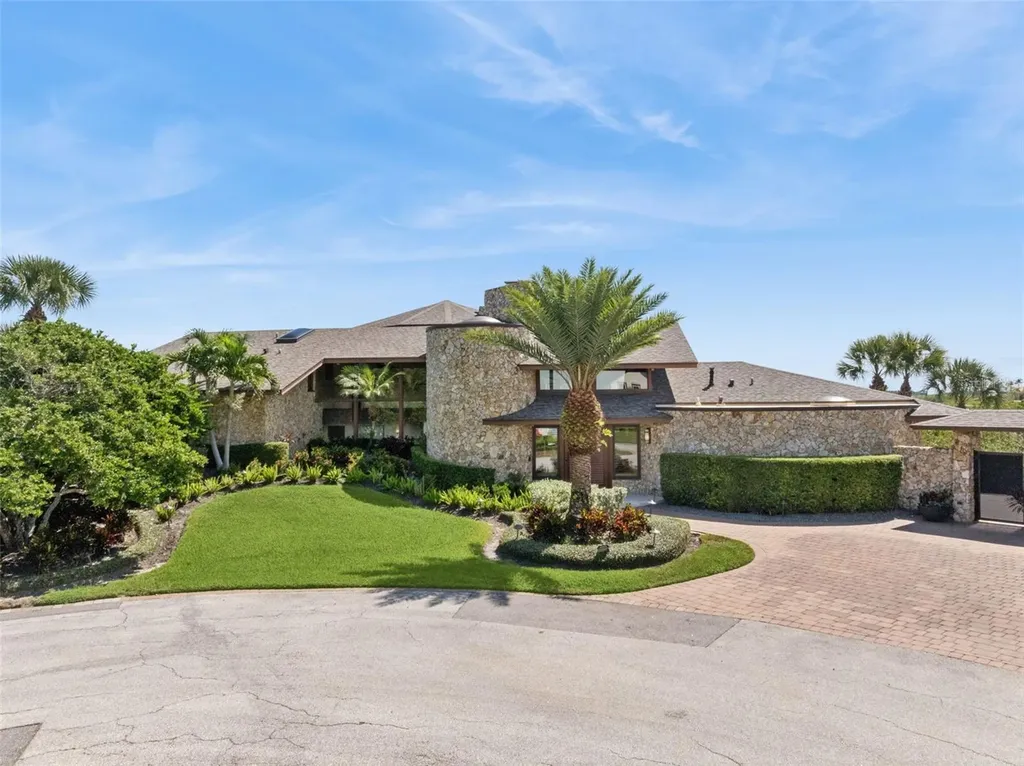 107 Donlon Drive New Smyrna Beach FL 32168