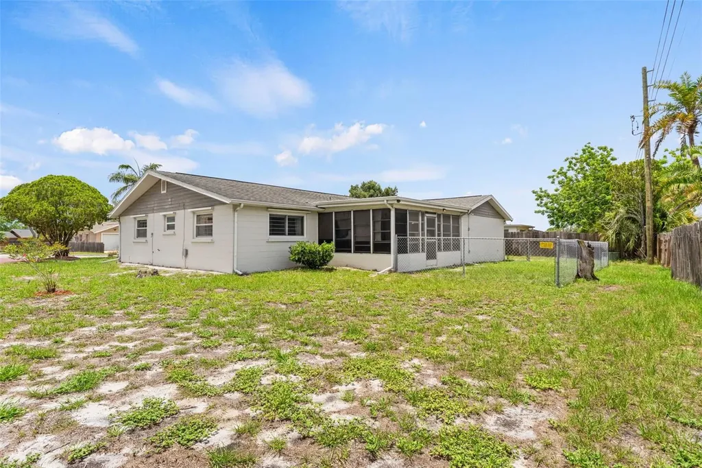 10730 Queens Road Port Richey FL 34668