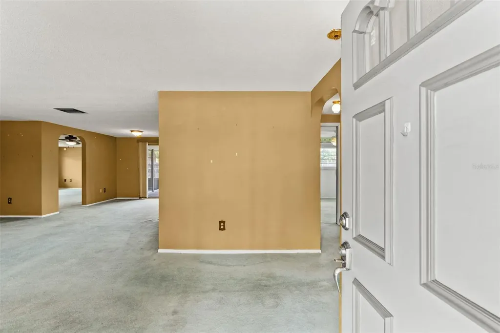 10730 Queens Road Port Richey FL 34668