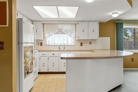 10730 Queens Road Port Richey FL 34668