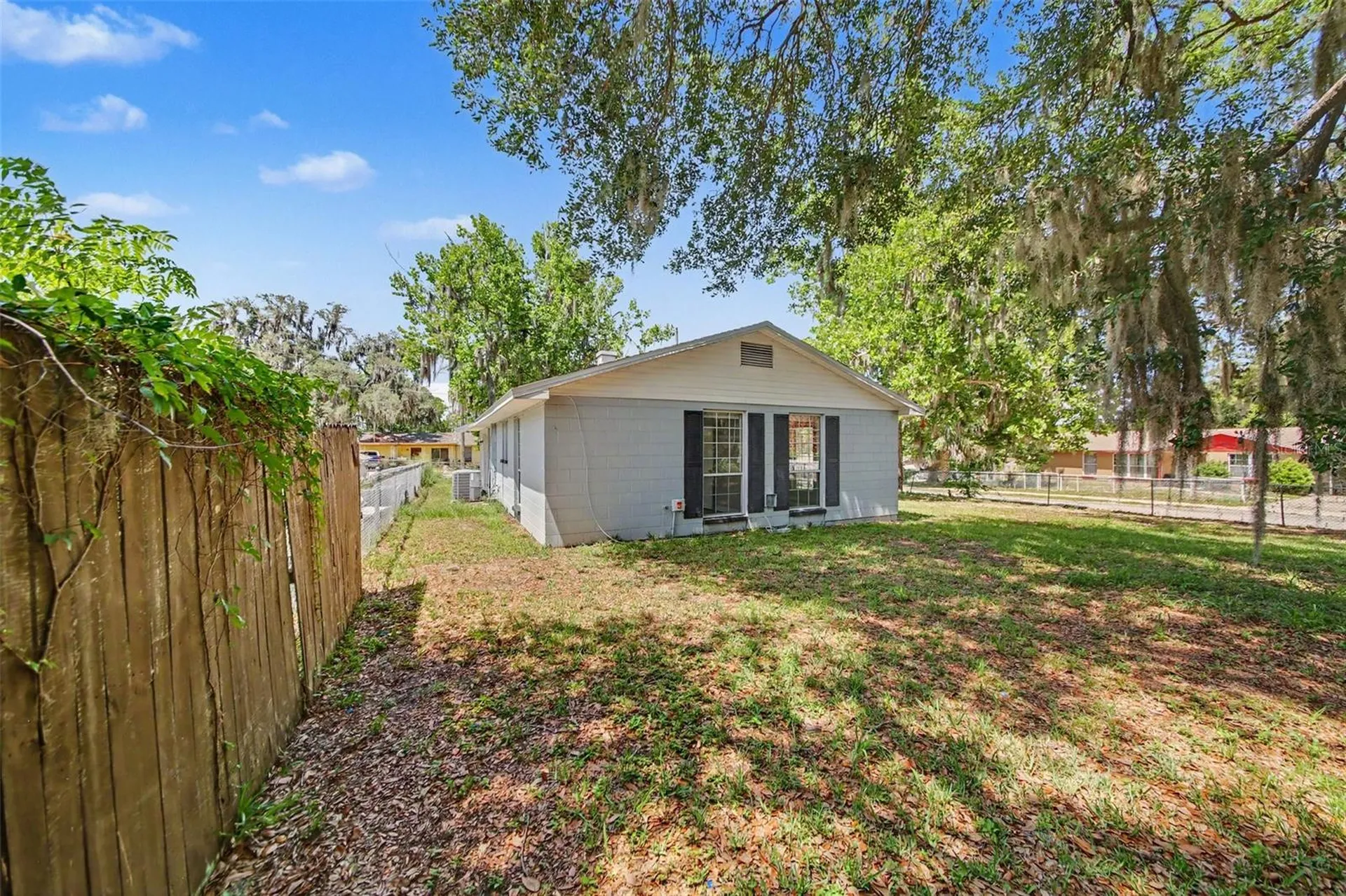1109 Inland Street Leesburg FL 34748