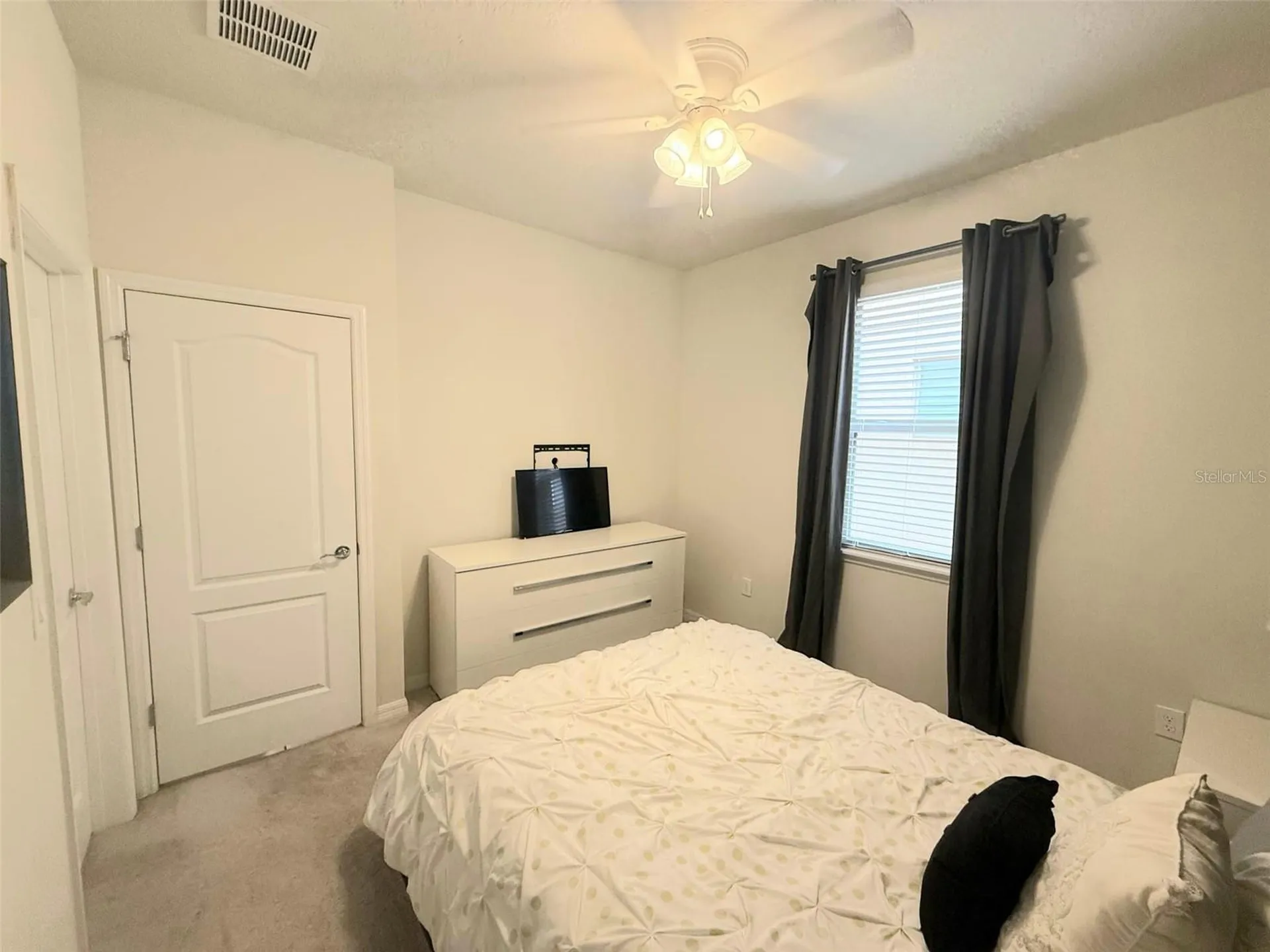 5444 Misty Oak Circle Davenport FL 33837