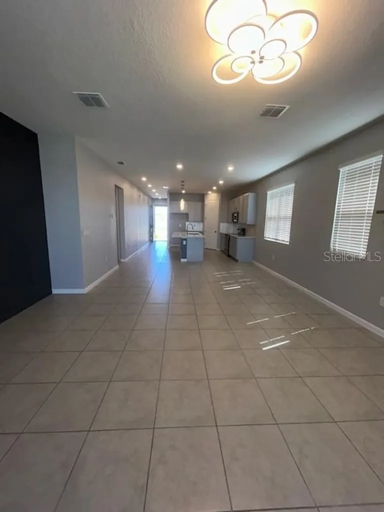 228 Hillcrest Drive Dundee FL 33838