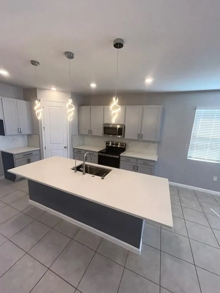 228 Hillcrest Drive Dundee FL 33838
