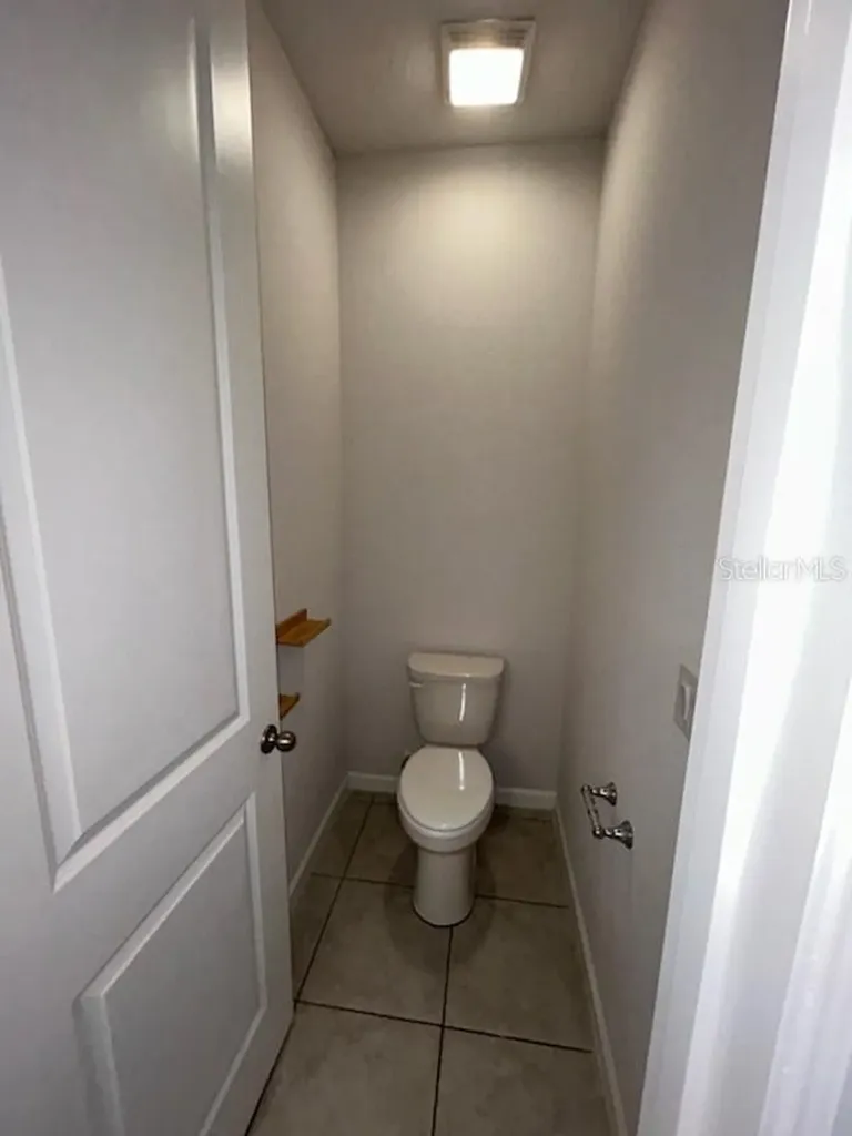 228 Hillcrest Drive Dundee FL 33838