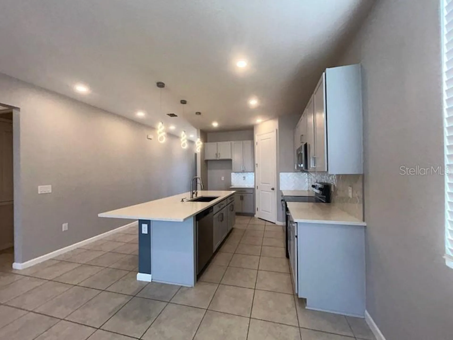228 Hillcrest Drive Dundee FL 33838