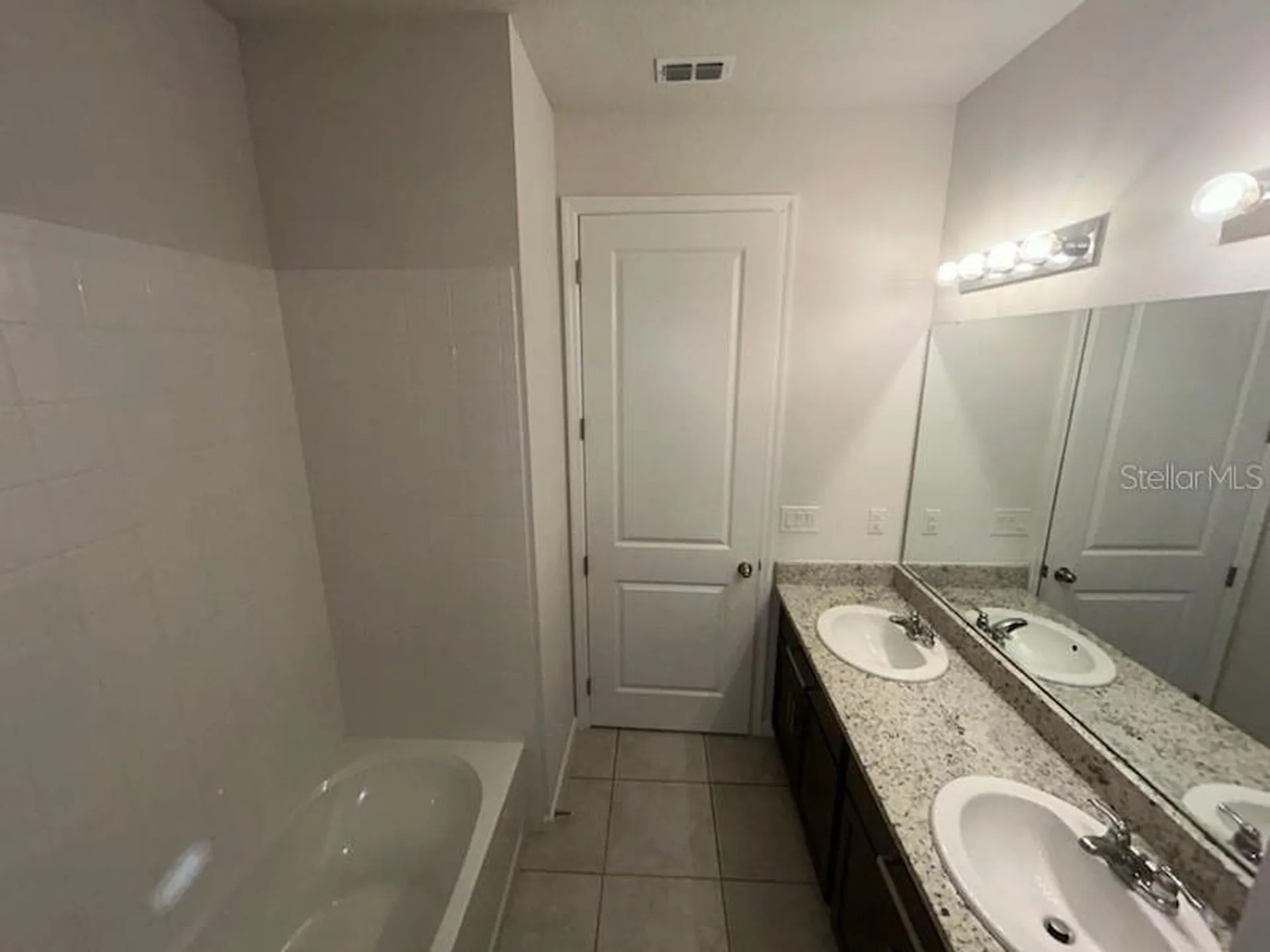 228 Hillcrest Drive Dundee FL 33838