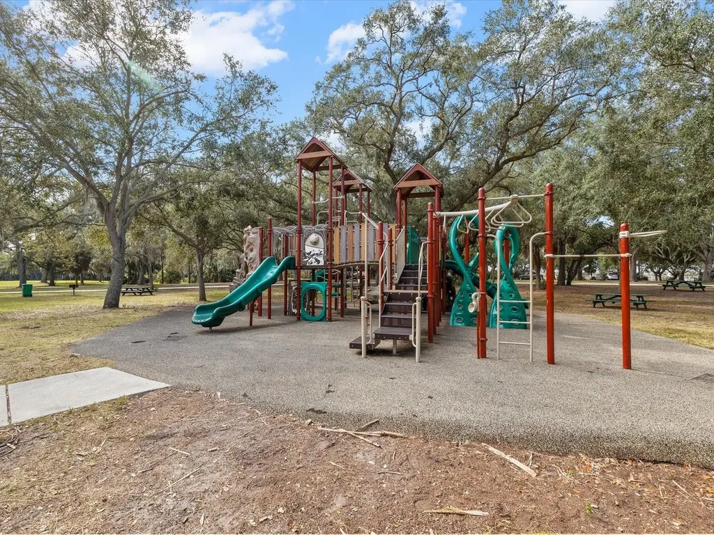 10843 Harborside Drive Largo FL 33773