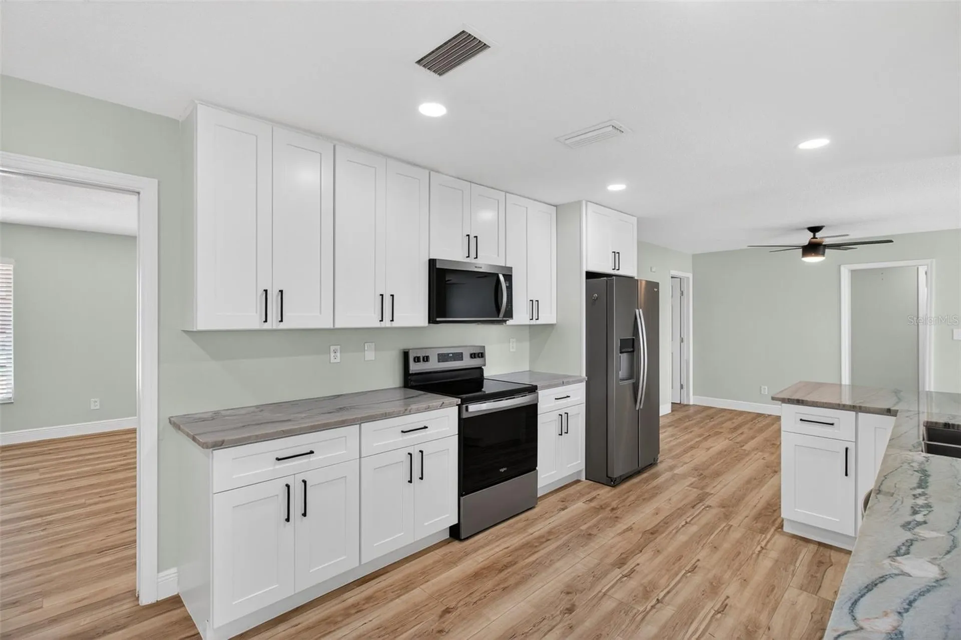7957 10th Avenue S St Petersburg FL 33707