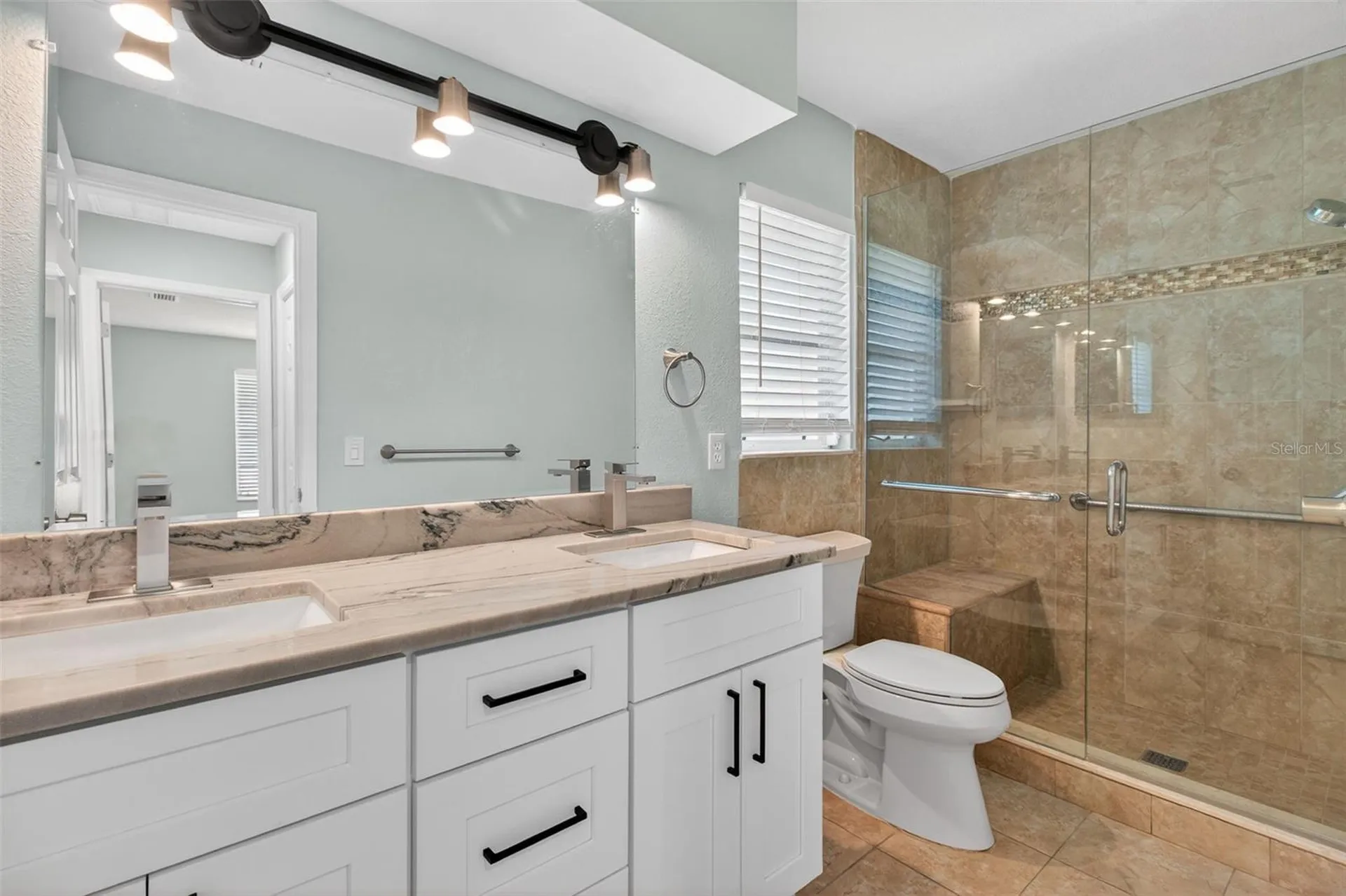 7957 10th Avenue S St Petersburg FL 33707