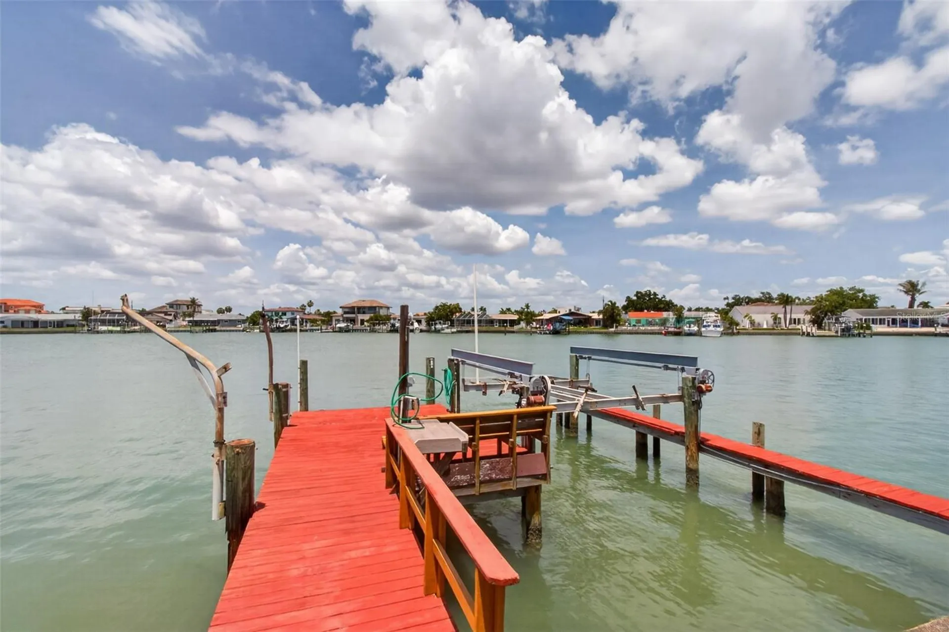7957 10th Avenue S St Petersburg FL 33707