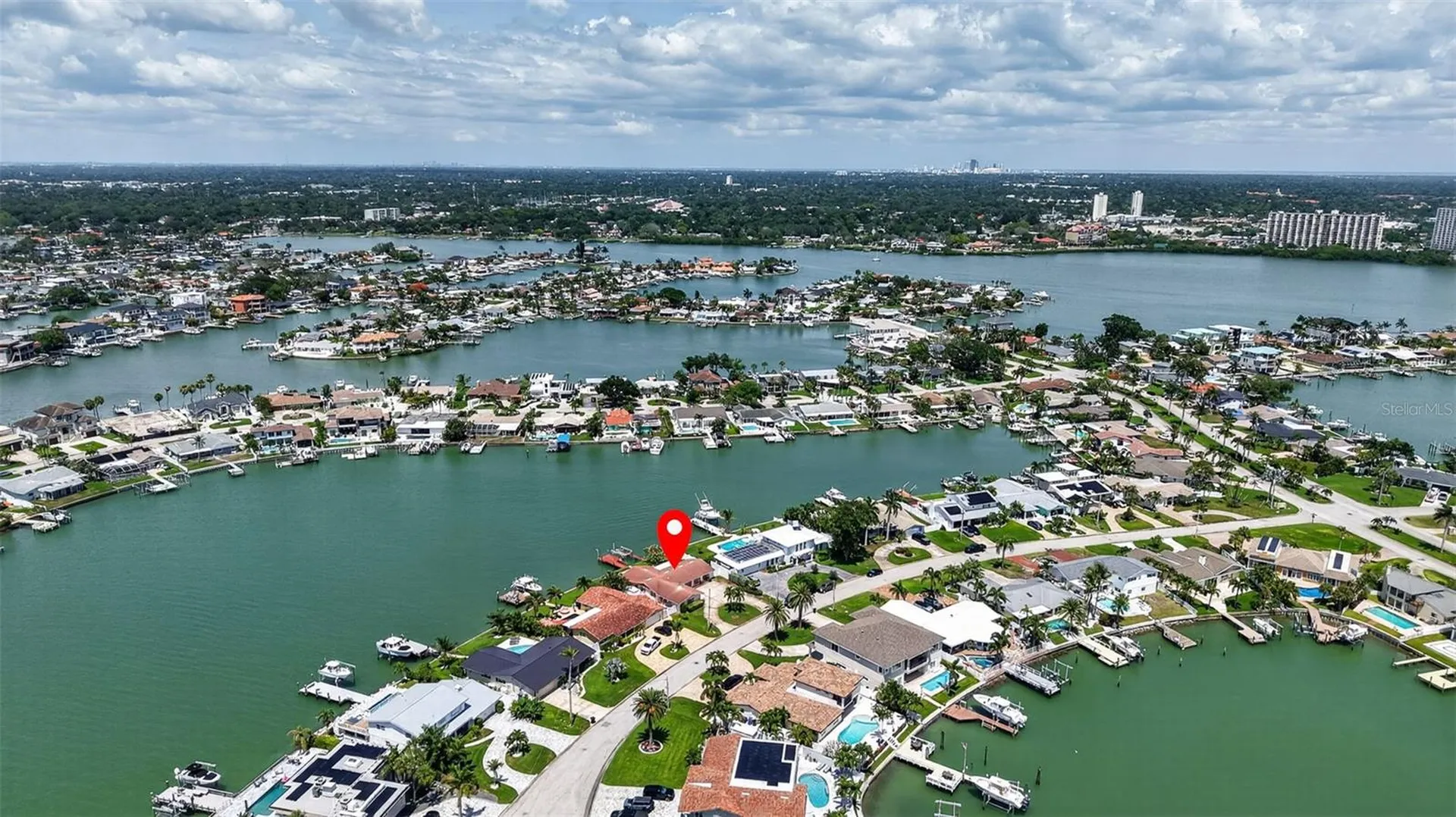 7957 10th Avenue S St Petersburg FL 33707