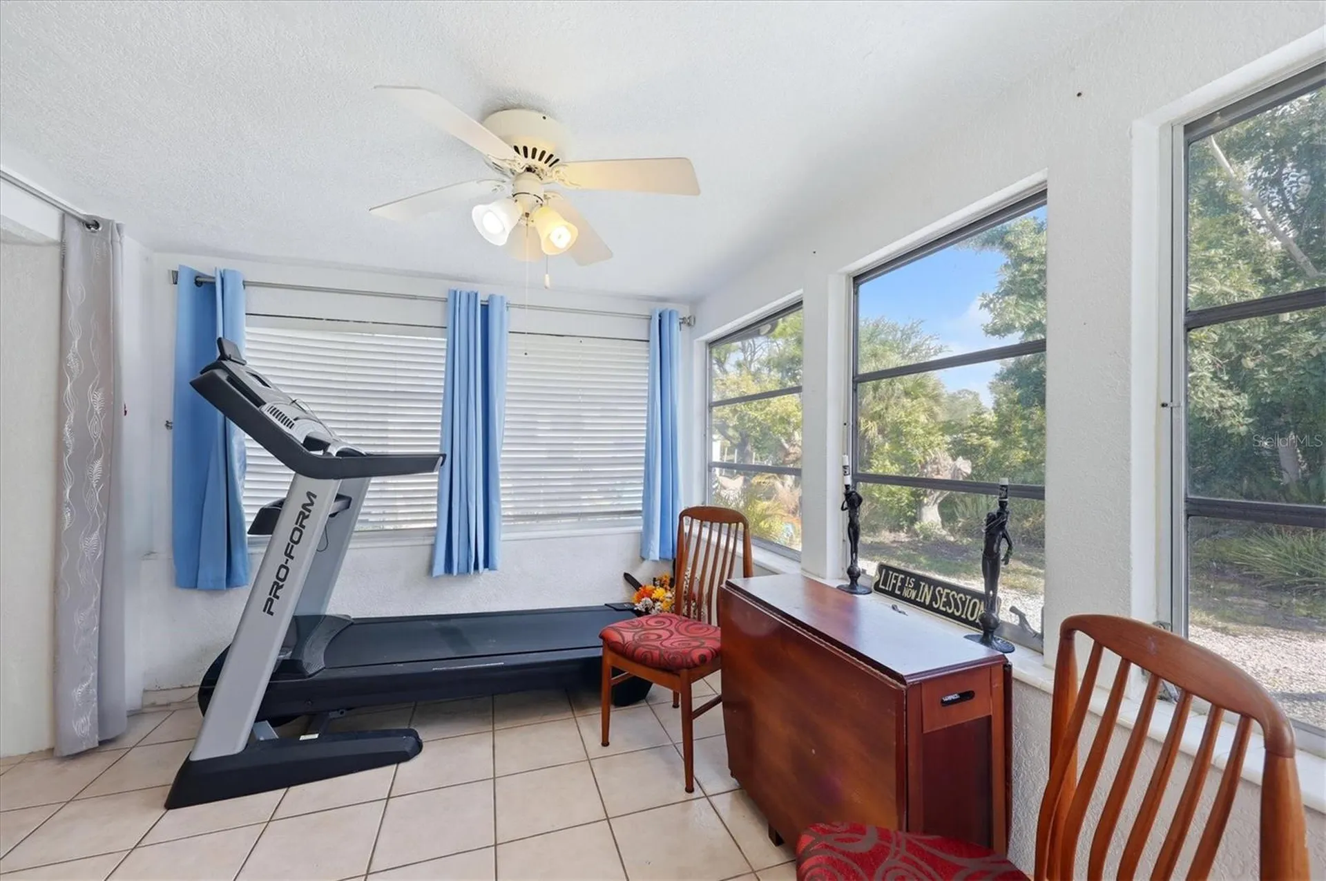 852 E 6th Street Englewood FL 34223