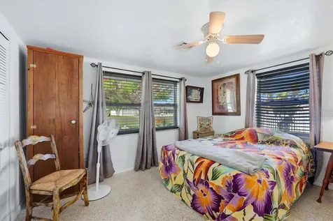 852 E 6th Street Englewood FL 34223