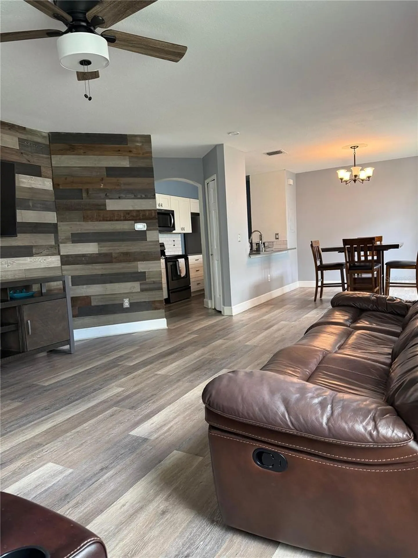 2235 Fluorshire Drive Brandon FL 33511