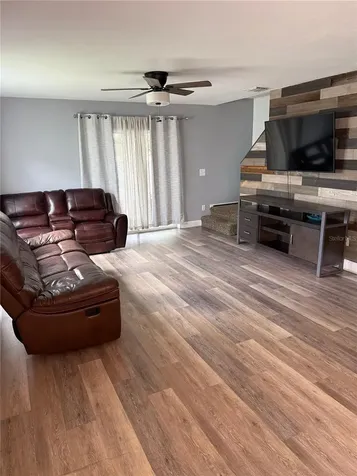 2235 Fluorshire Drive Brandon FL 33511