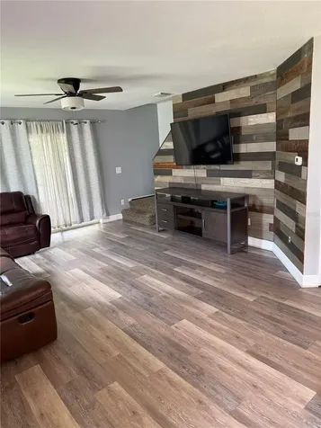 2235 Fluorshire Drive Brandon FL 33511