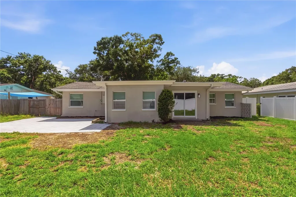 1451 S Duncan Avenue Clearwater FL 33756