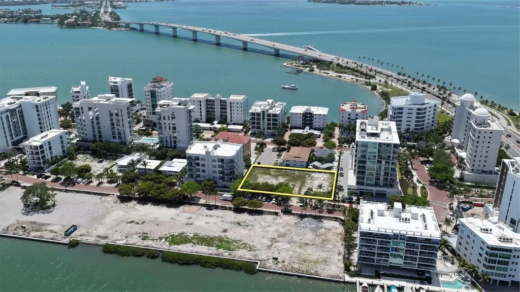 621 Golden Gate Point Sarasota FL 34236