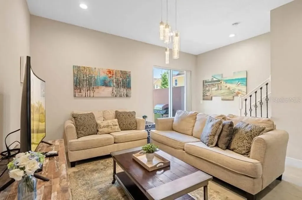 7571 Sunny Dreams Lane Kissimmee FL 34747