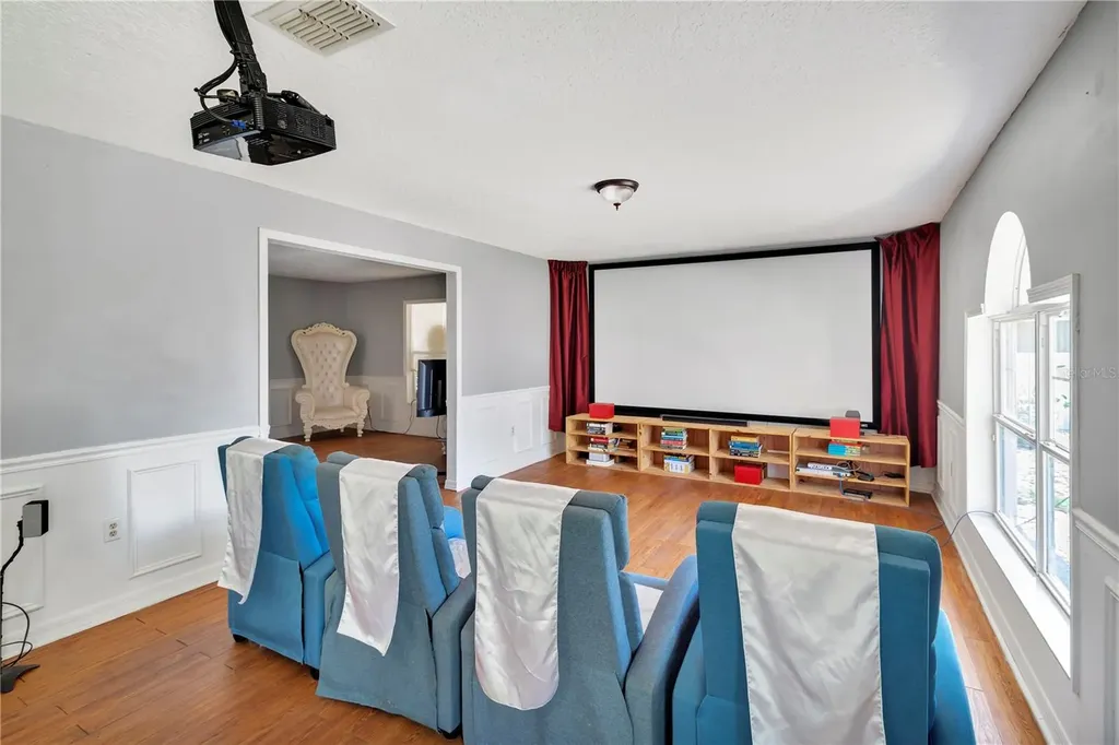 7642 Park Hill Avenue Leesburg FL 34748